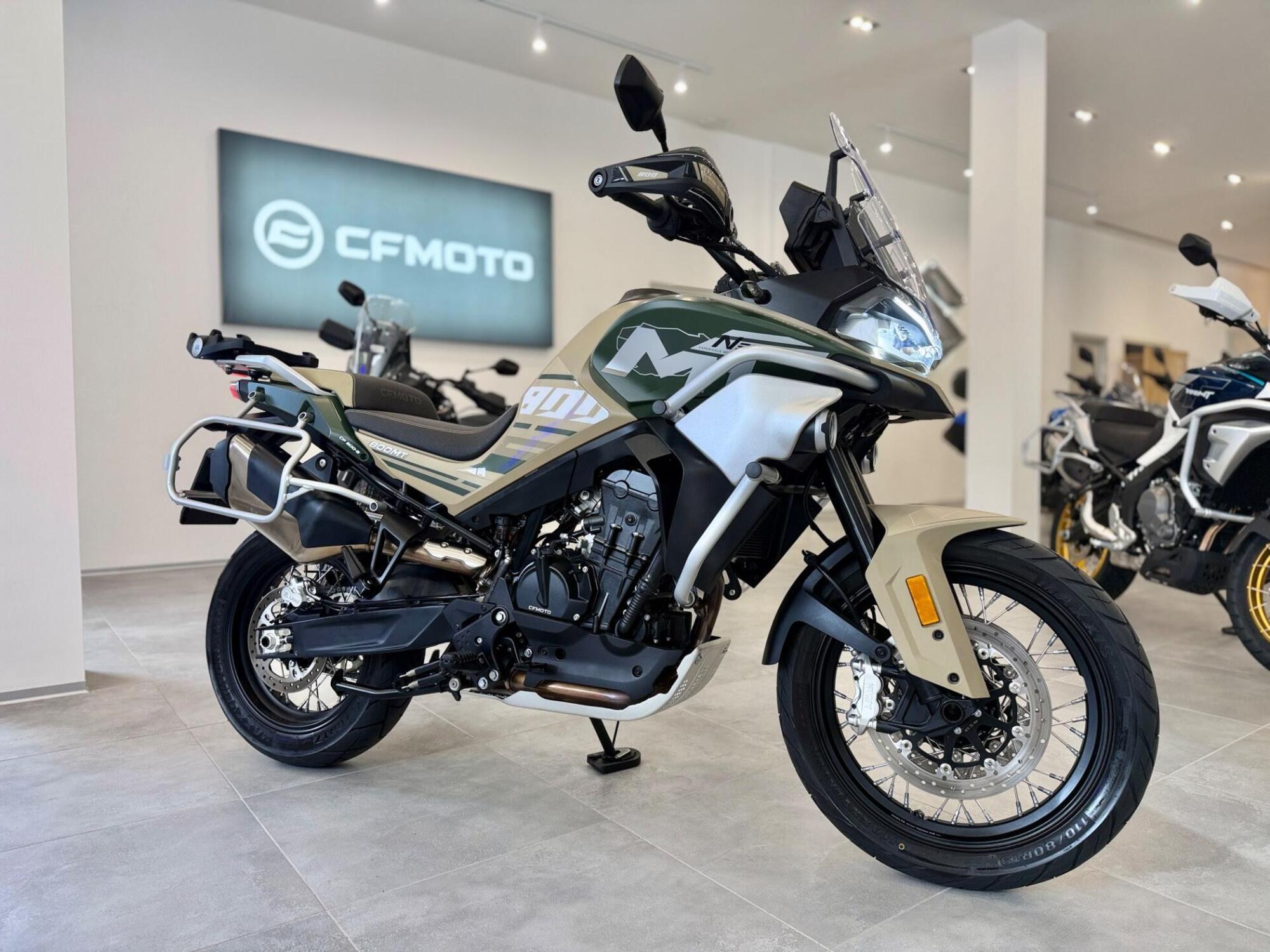CFMOTO 800MT Limited Edition (2023 - 25) Usata