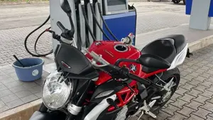 MV Agusta Brutale 800 EAS ABS (2016 - 19)  (4)