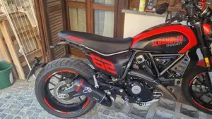 Ducati Scrambler 800 Full Throttle (2023 - 24)  (5)