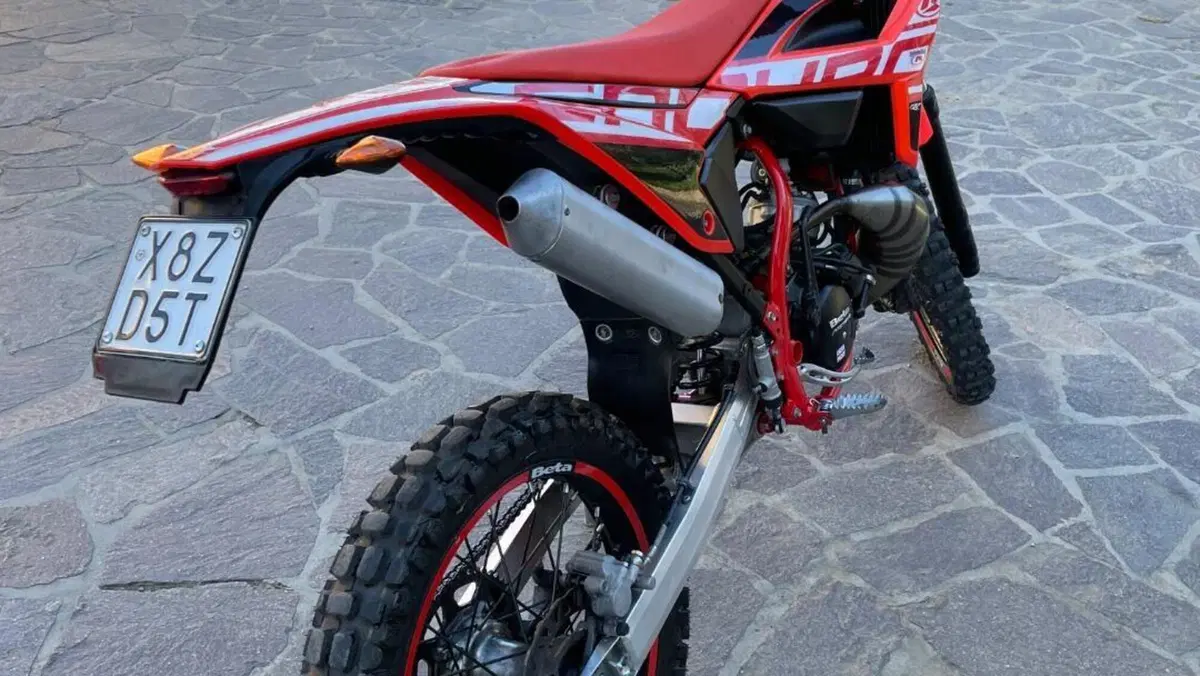 Betamotor RR 50 Enduro (2021 - 26)  (3)