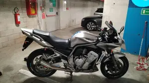 Yamaha FZS 1000 Fazer 