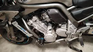 Yamaha FZS 1000 Fazer  (2)