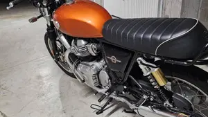 Royal Enfield Interceptor 650 (2021 - 26)  (3)