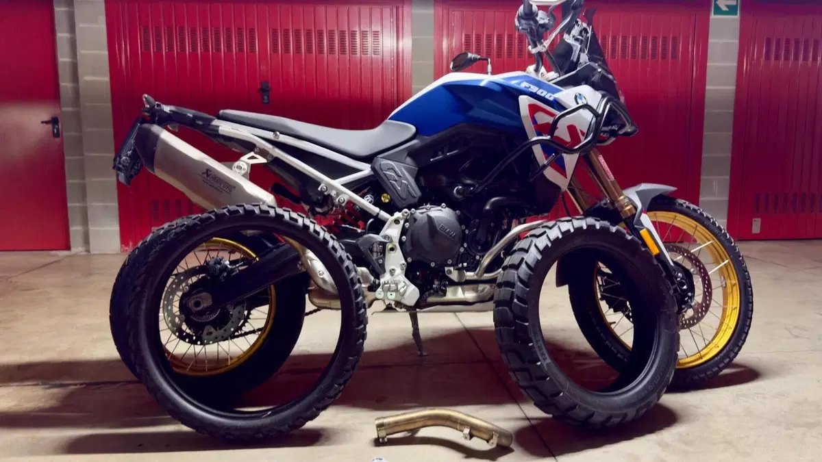 Bmw F 900 GS (2024 - 26)  (4)