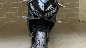 Honda CBR 650 R (2021 - 23)  (2)