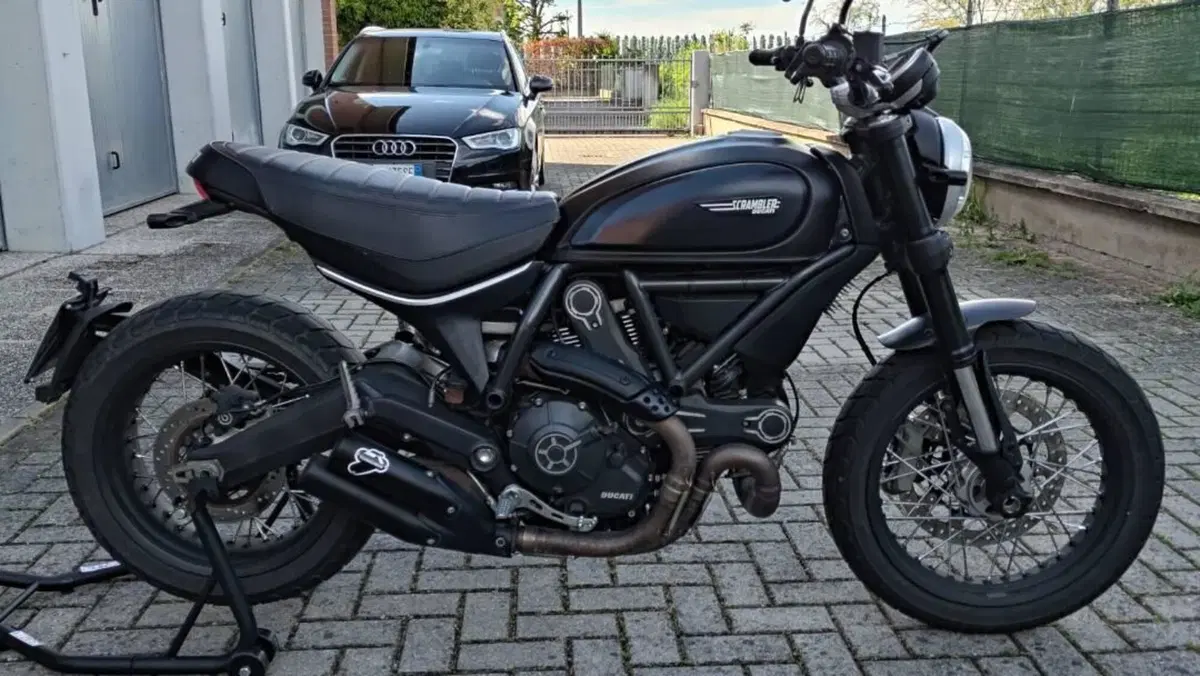 Ducati Scrambler 800 Full Throttle (2015 - 16)  (5)