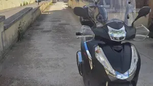 Honda SH 300 i Sport ABS (2018 - 20)  (3)