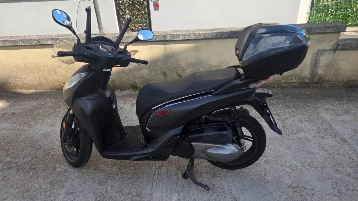 Honda SH 300 i Sport ABS (2018 - 20)  (5)