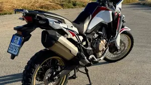 Honda Africa Twin CRF 1000L Travel Edition (2018 - 19)  (4)