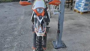 KTM 250 EXC (2006)  (4)