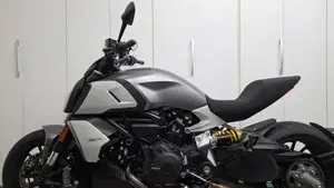 Ducati Diavel 1260 (2019 - 20)  (9)
