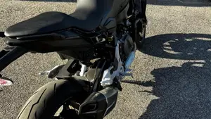 Bmw F 900 R (2025 - 26)  (4)
