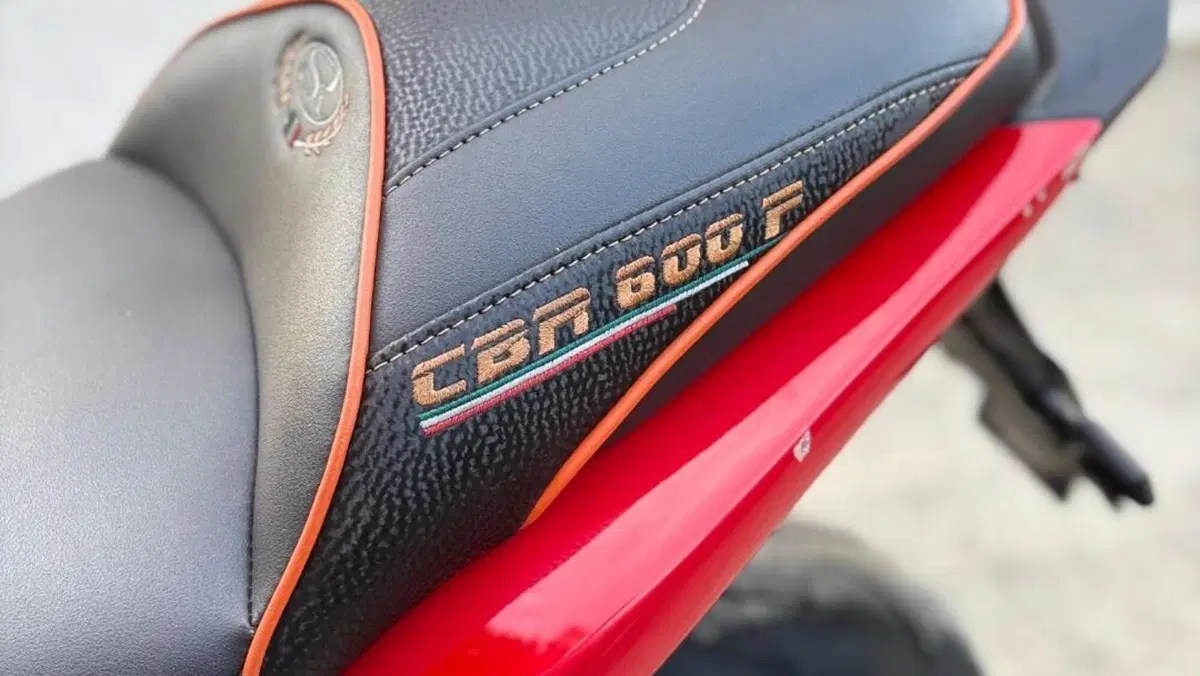 Honda CBR 600 F (2011 - 13)  (6)
