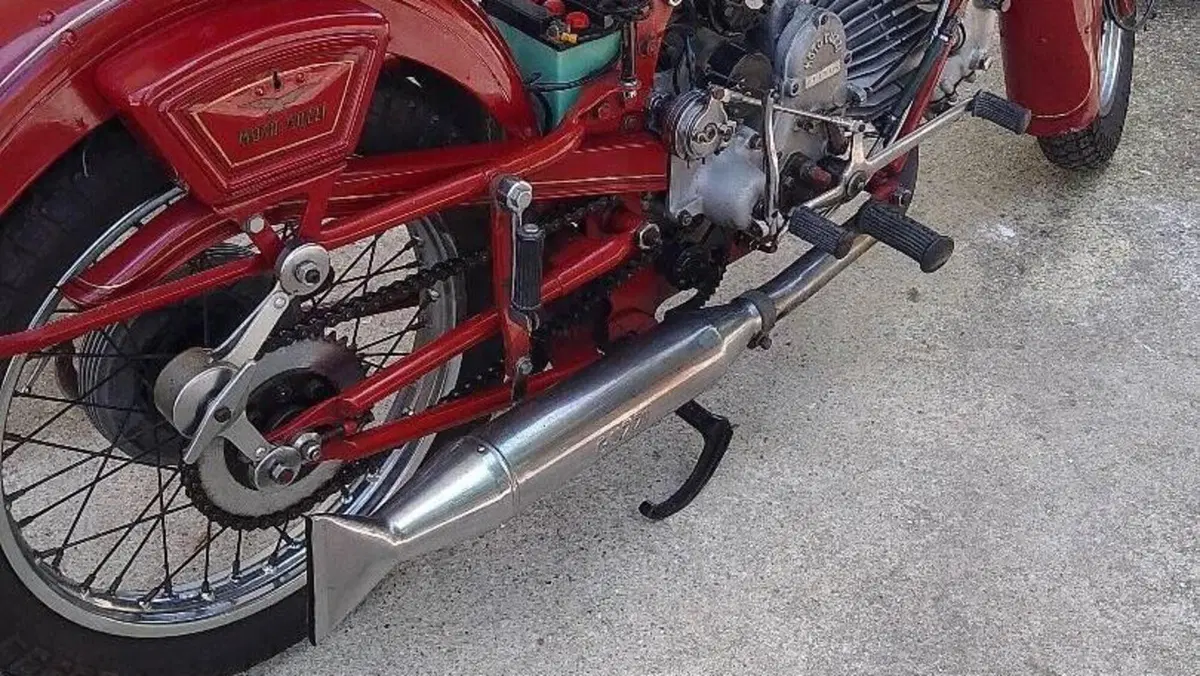 Moto Guzzi   (3)