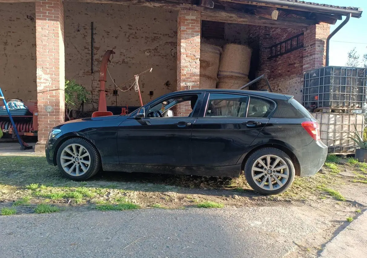 BMW Serie 1 5p. 120d 5p. Sport (6)