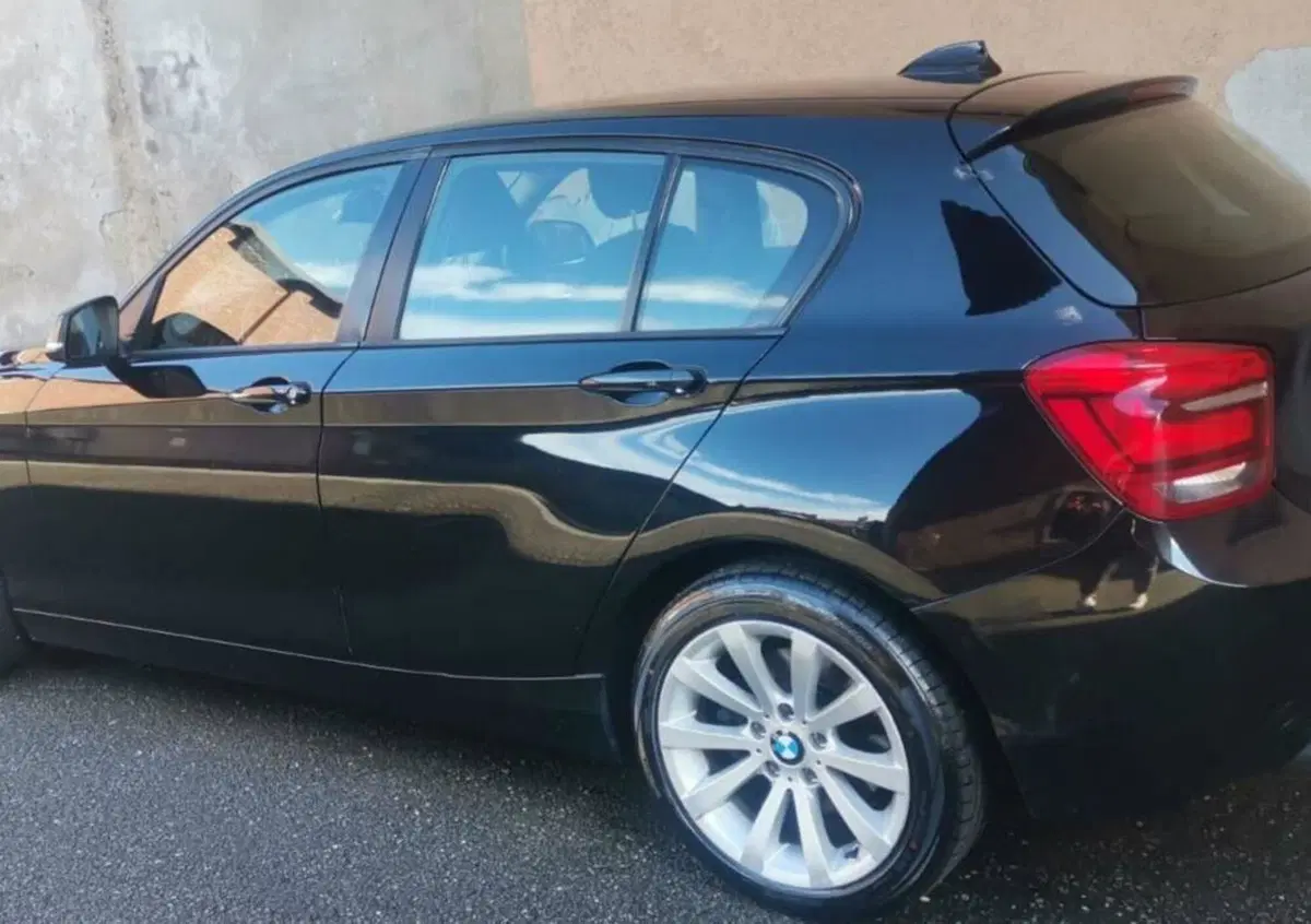 BMW Serie 1 5p. 120d 5p. Sport (9)
