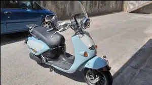 Aprilia Habana 125 Custom (1999 - 01)  (3)