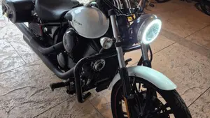 Kawasaki Vulcan VN 900 Custom (2011 - 16)  (5)