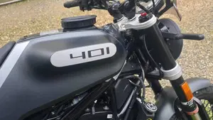 Husqvarna Svartpilen 401 (2020) 