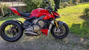 Ducati Streetfighter V4 1100 S (2021 - 22) 