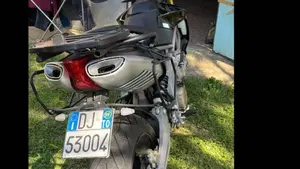 Aprilia Dorsoduro 750 (2009 - 14)  (3)