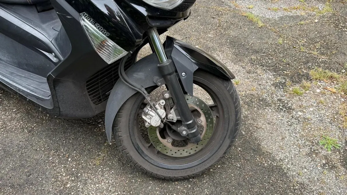 Yamaha X-Max 250 (2010 - 13)  (7)