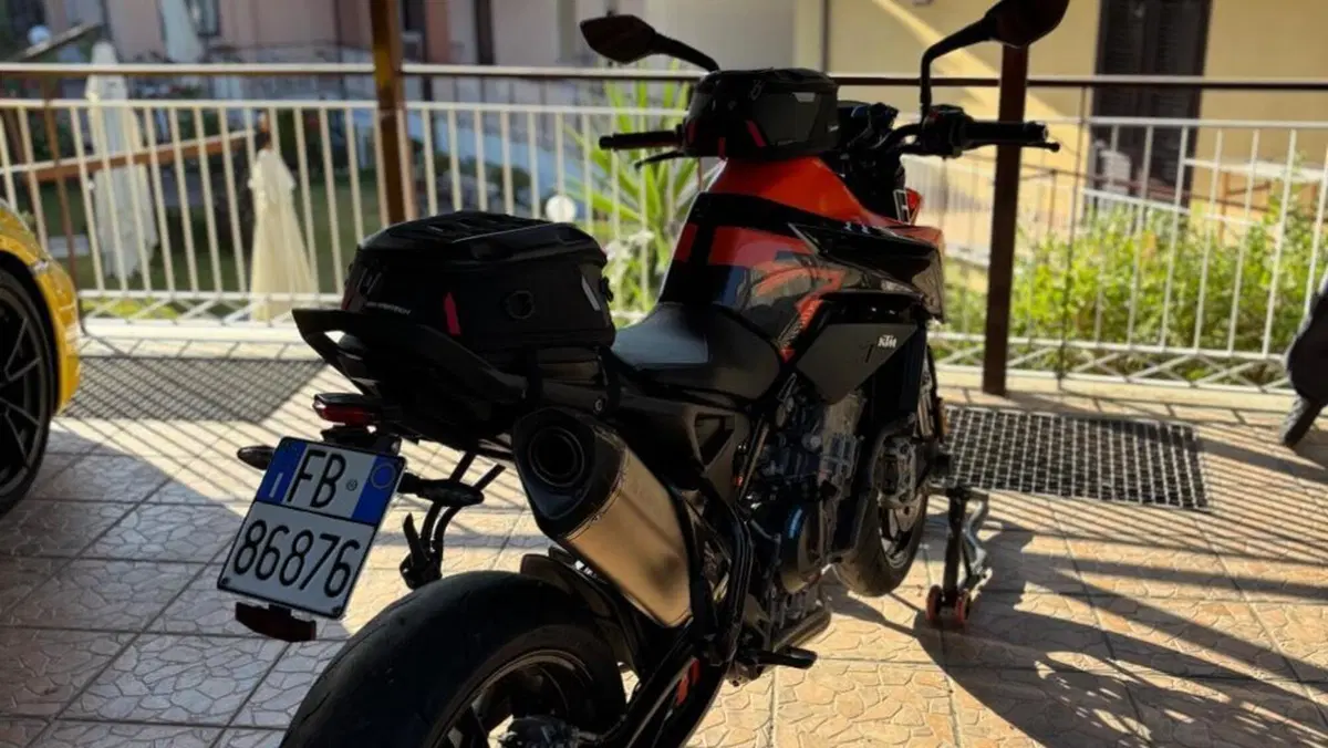 KTM 890 Duke (2021 - 23)  (4)