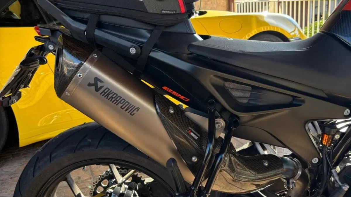 KTM 890 Duke (2021 - 23)  (7)