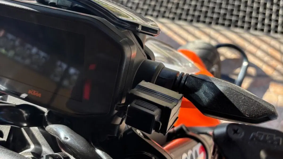 KTM 890 Duke (2021 - 23)  (8)