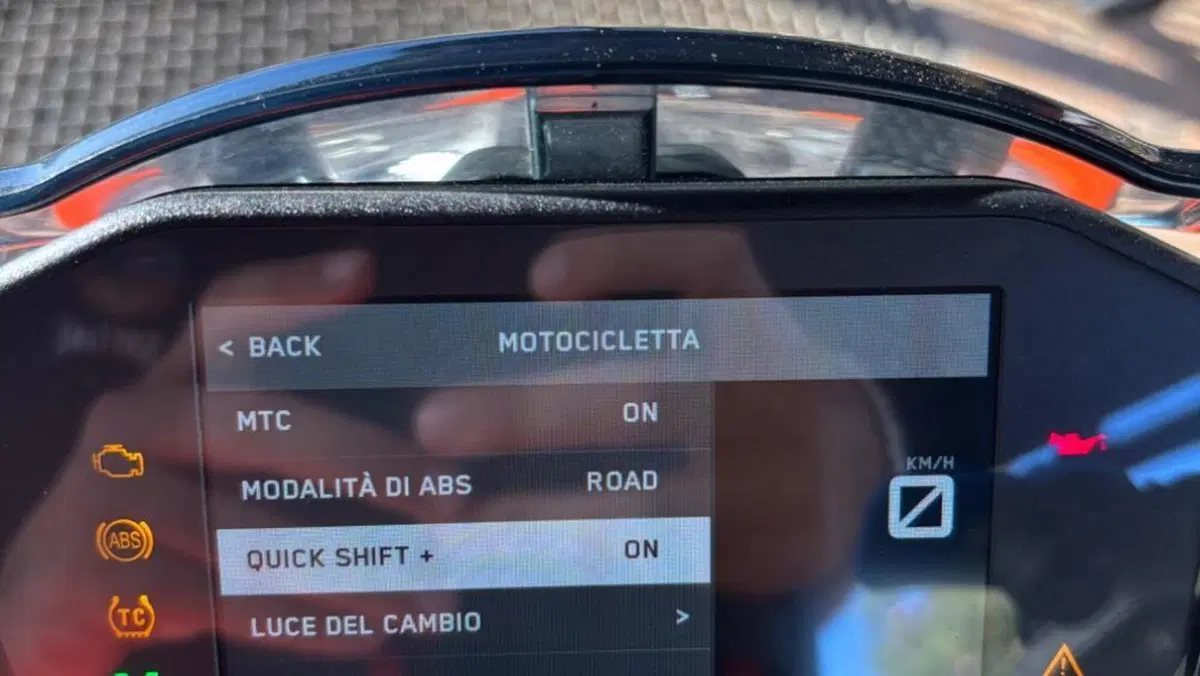 KTM 890 Duke (2021 - 23)  (15)