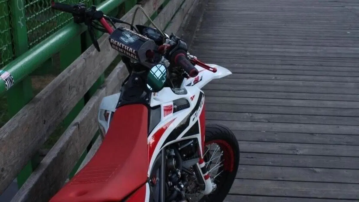 Fantic Motor XMF 125 Motard Performance 4t (2021 - 22)  (2)