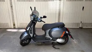 Vespa GTS 300 Super Sport (2023 - 24) 