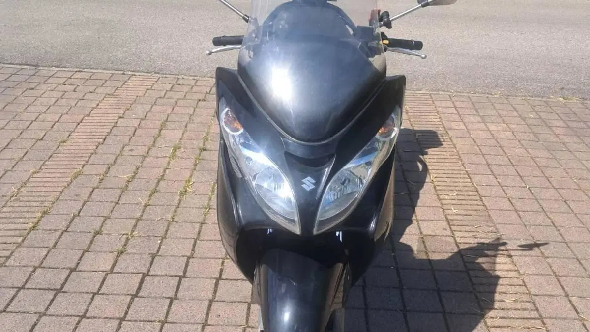 Suzuki Burgman AN 400 (2006 - 07)  (5)