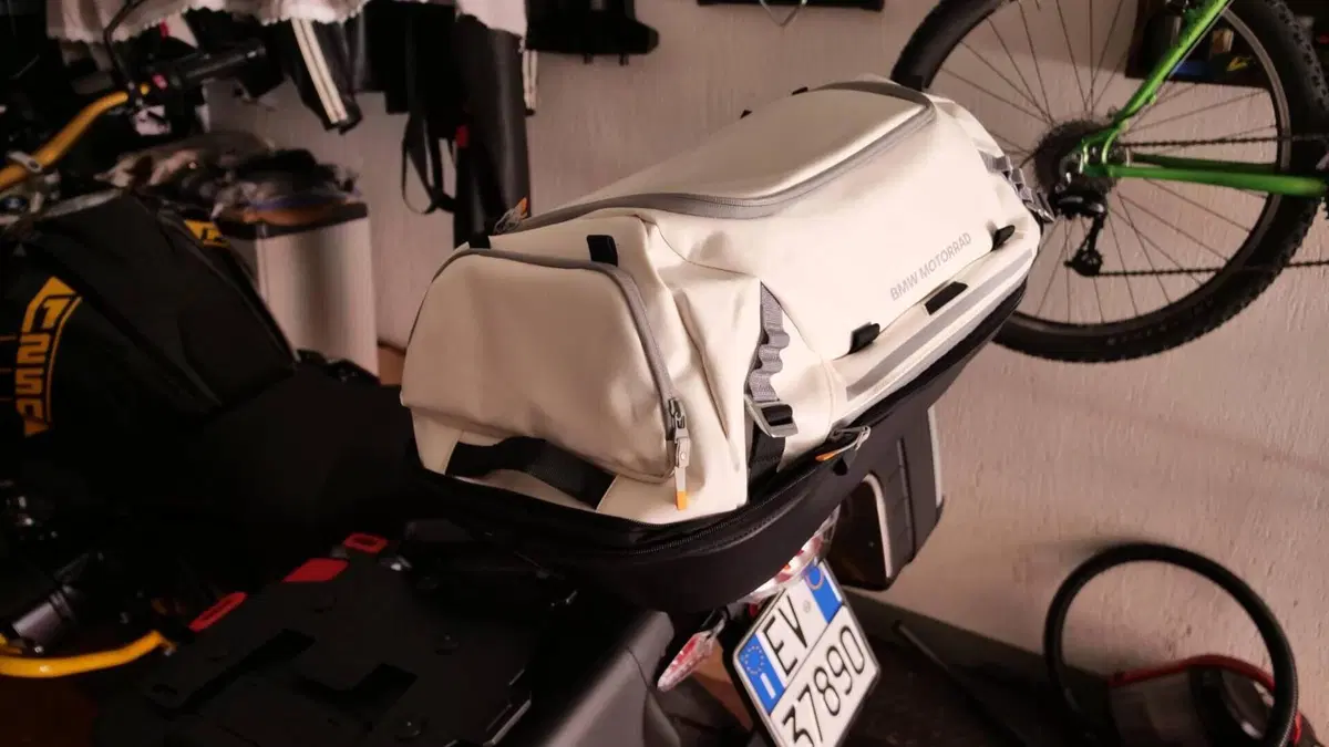 Bmw R 1250 GS - Edition 40 Years GS (2021)  (8)