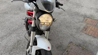 Ducati Monster 796 ABS (2010 - 14) usata