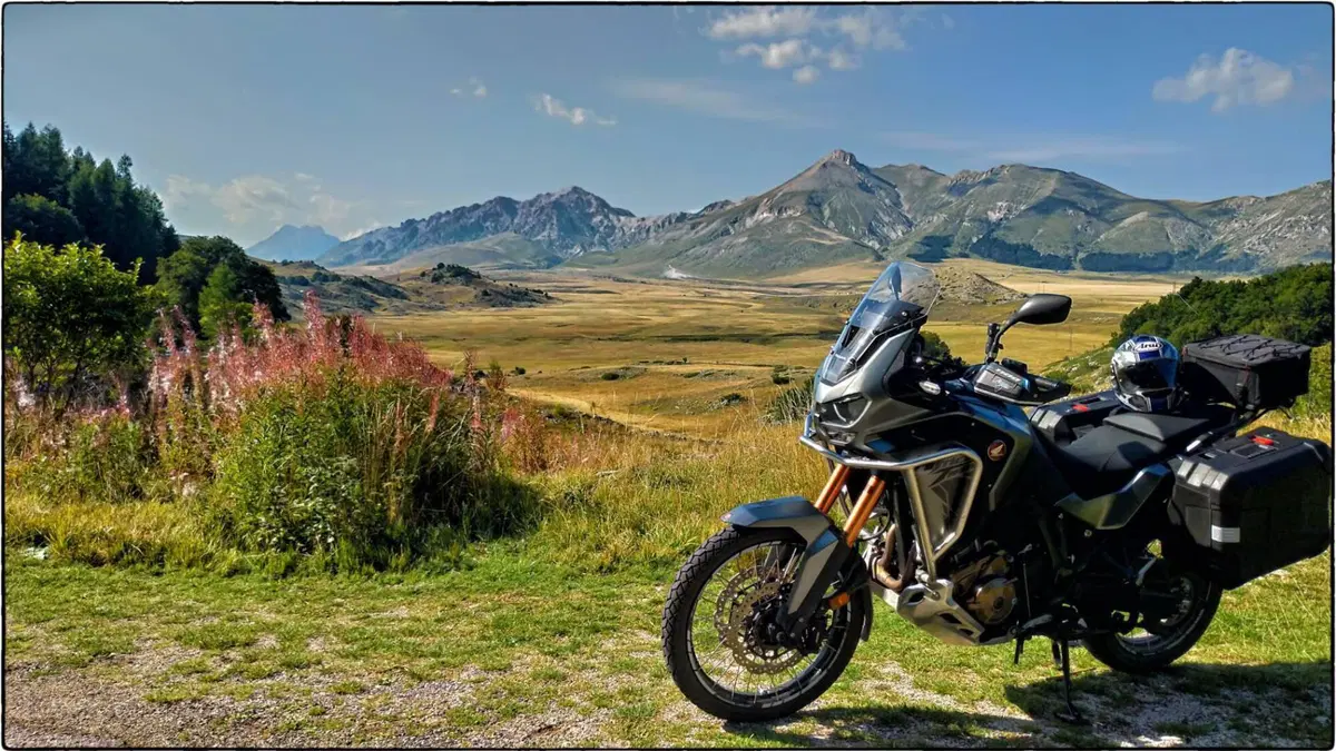 Honda Africa Twin CRF 1100L Adventure Sports (2022 - 23)  (2)
