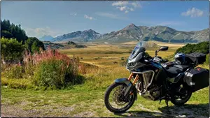 Honda Africa Twin CRF 1100L Adventure Sports (2022 - 23)  (2)