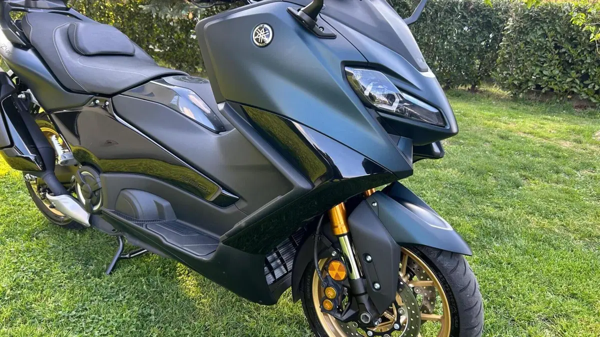 Yamaha T-Max 560 Tech Max (2022 - 24)  (7)