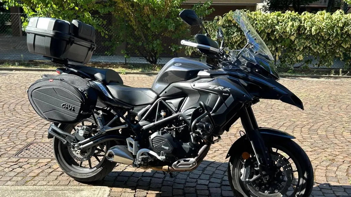 Benelli TRK 502 (2021 - 25)  (2)