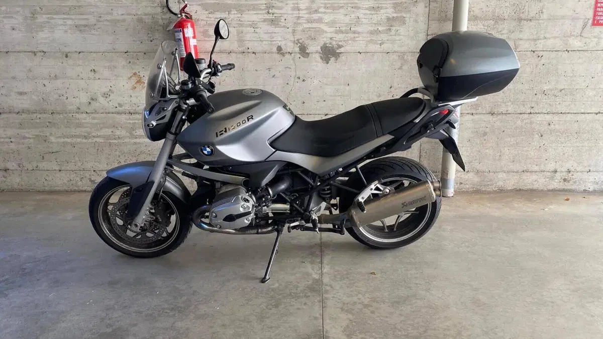 Bmw R 1200 R (2011 - 14)  (2)