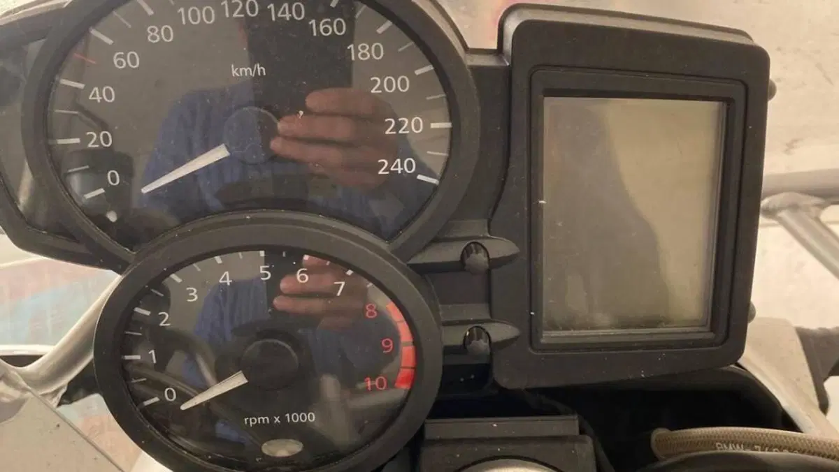 Bmw R 1200 R (2011 - 14)  (10)