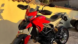 Ducati Hyperstrada 821 (2013 - 15) usata