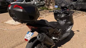 Yamaha T-Max 560 (2022 - 24) usata