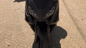 Yamaha T-Max 560 (2022 - 24)  (2)