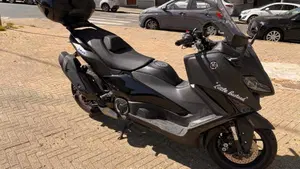 Yamaha T-Max 560 (2022 - 24)  (3)