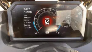 Yamaha T-Max 560 (2022 - 24)  (7)