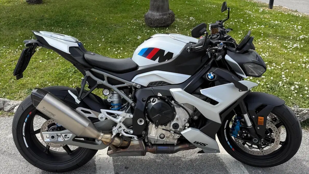 Bmw M 1000 R (2025 - 27) 