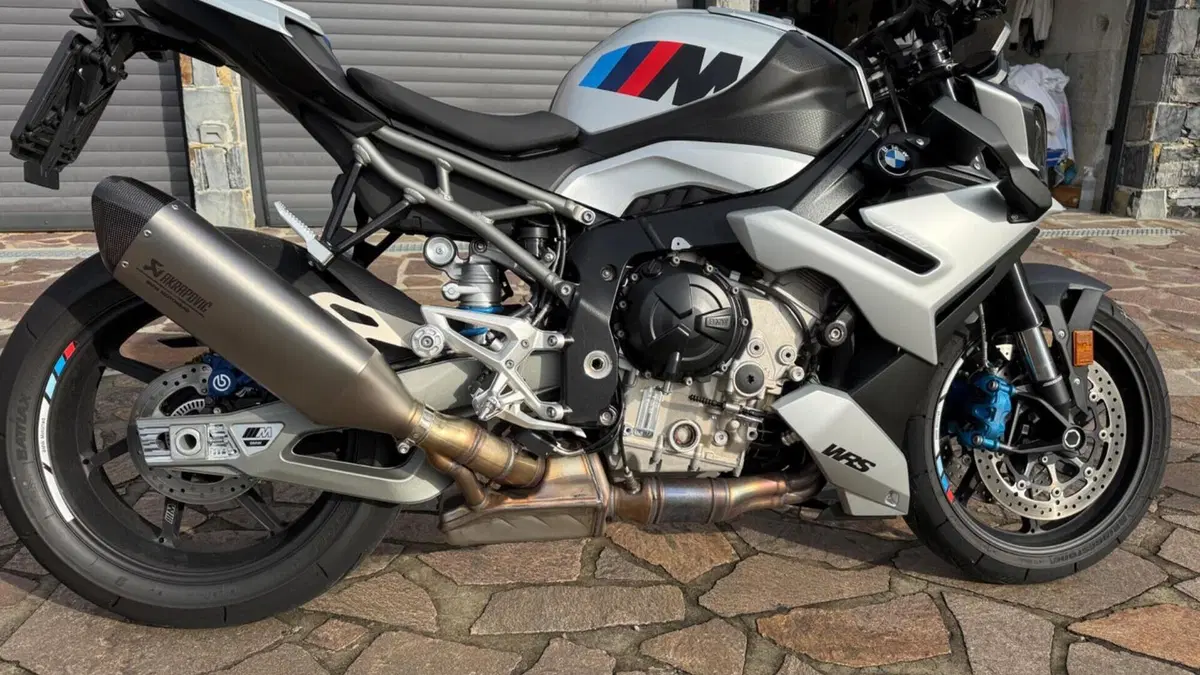 Bmw M 1000 R (2025 - 27)  (5)
