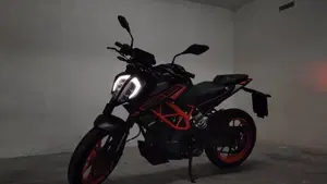KTM 125 Duke (2021 - 23)  (2)