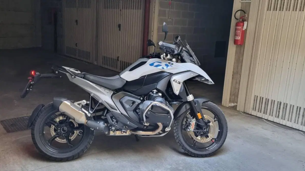 Bmw R 1300 GS (2023 - 26)  (2)